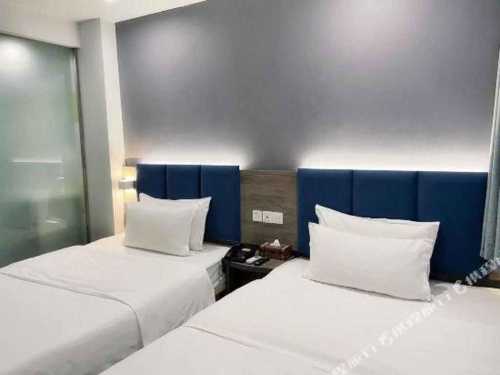 7 Days Inn Luzhou Commercial Pedestrian Street Center Екстериор снимка